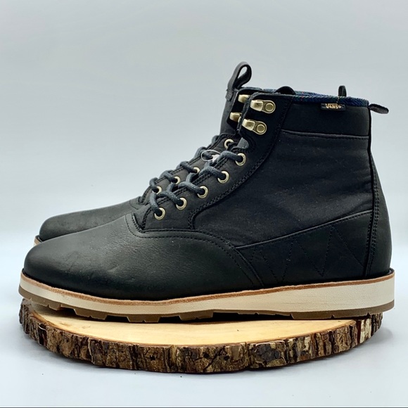 Vans Other - VANS Mens Nubuck Fairbanks Boots Size 13